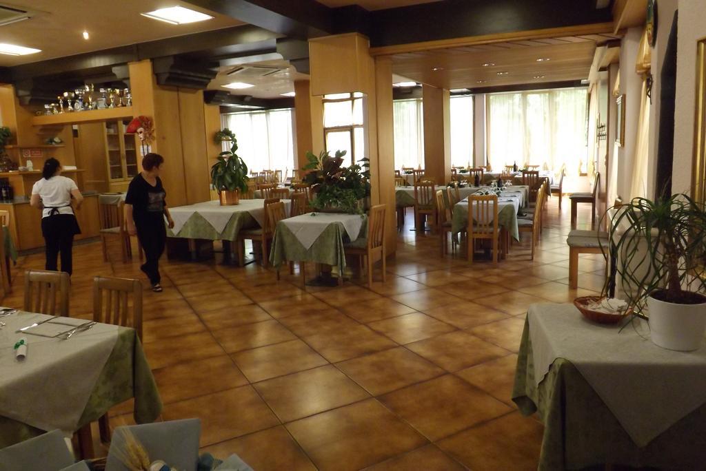 Hotel Concordia Levico Terme Eksteriør billede