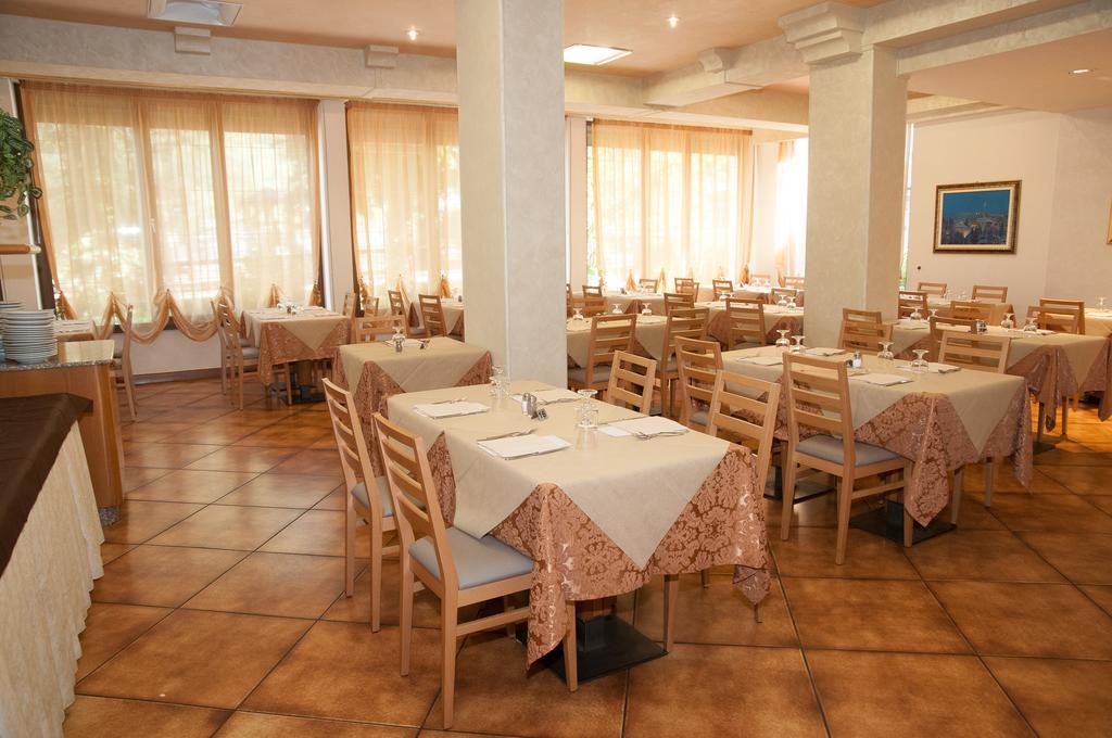 Hotel Concordia Levico Terme Eksteriør billede
