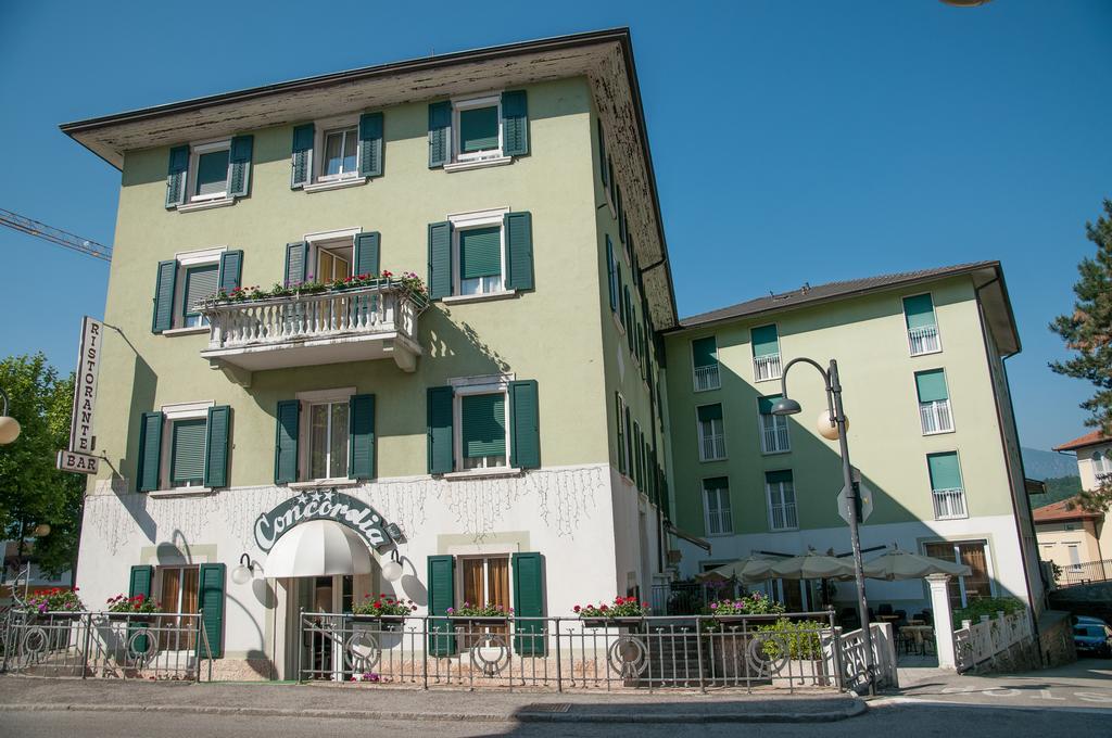 Hotel Concordia Levico Terme Eksteriør billede